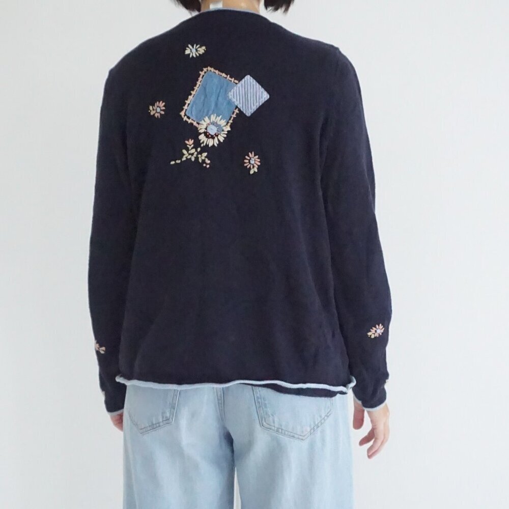 Vintage CJ Banks Navy Patch Floral Hand Embroidered Button Cardigan Sweater X - Picture 2 of 10